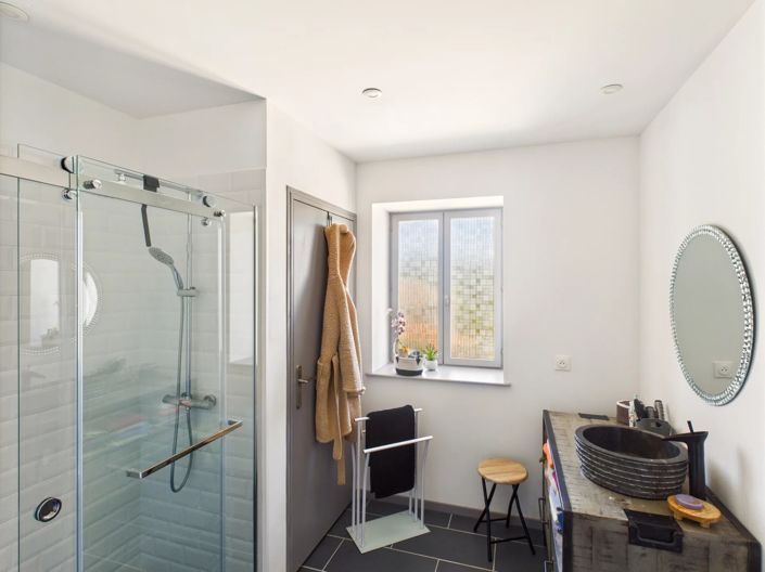 Image No.11-Maison de 6 chambres à vendre à Nanteuil-en-Vallée