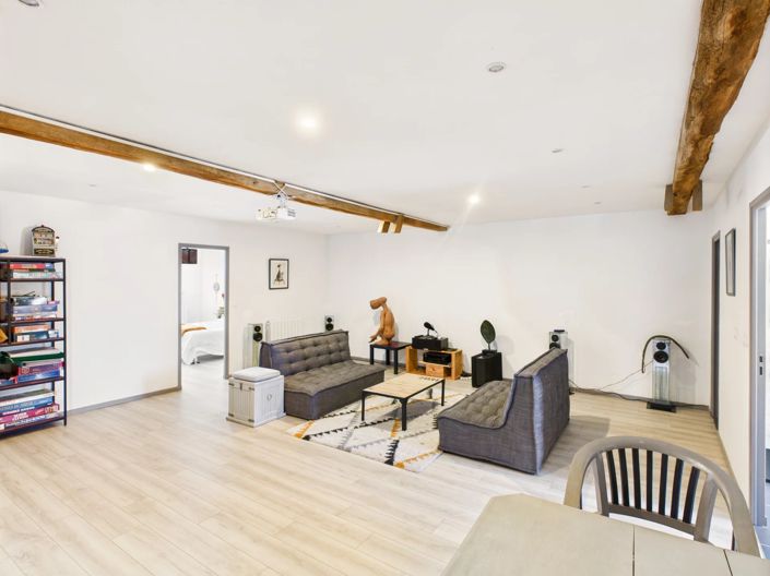 Image No.9-Maison de 6 chambres à vendre à Nanteuil-en-Vallée