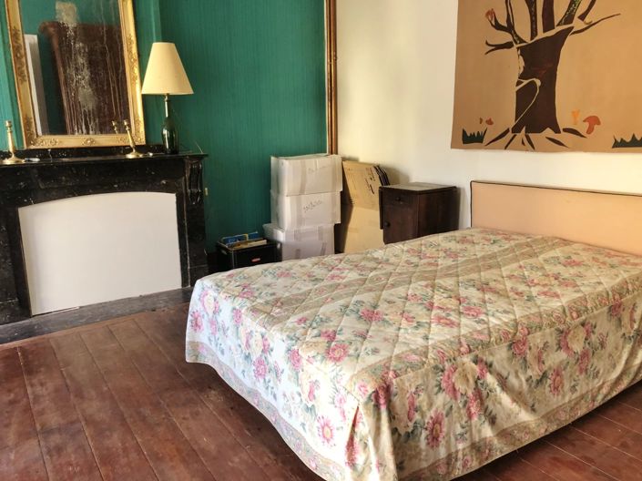 Image No.5-8 Bed House for sale