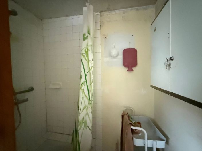 Image No.6-4 Bed Farmhouse for sale