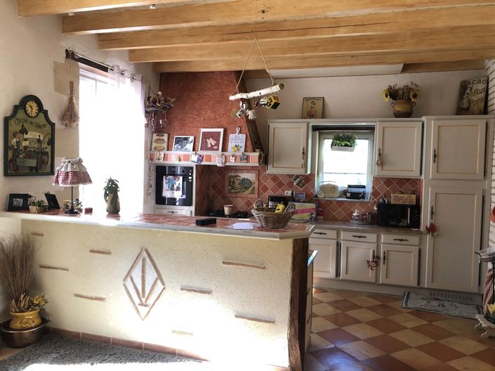 Image No.6-3 Bed House for sale