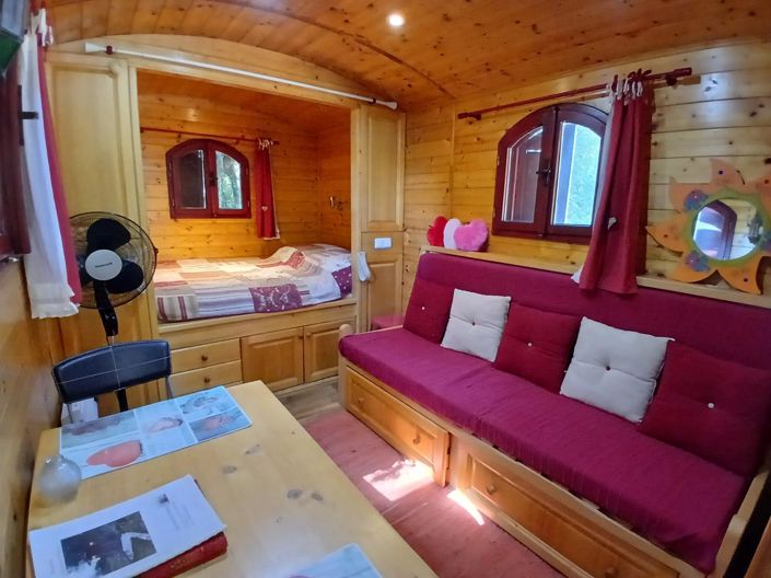 Image No.13-4 Bed House for sale