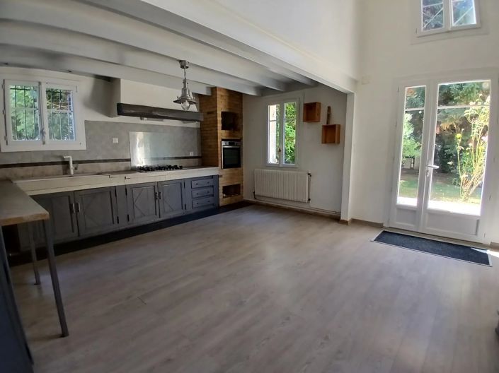 Image No.5-4 Bed House for sale