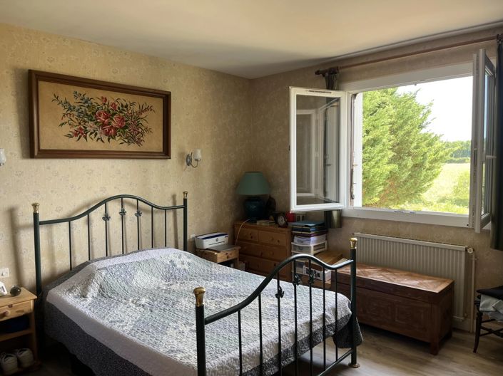 Image No.6-3 Bed Village House for sale