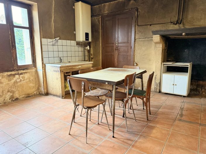 Image No.10-2 Bed House for sale