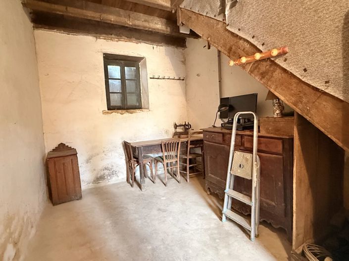 Image No.7-2 Bed House for sale