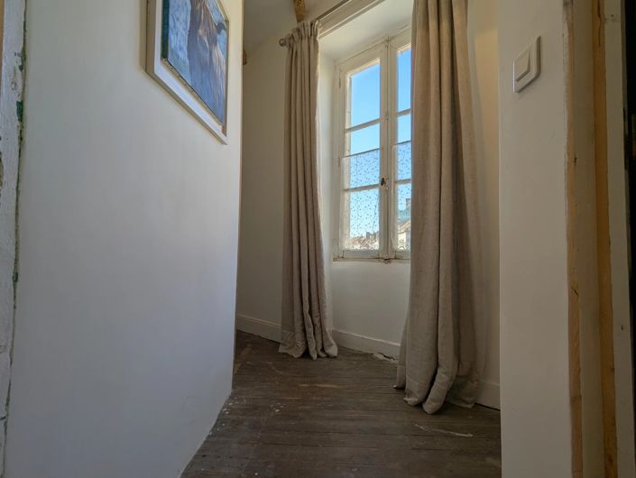 Image No.11-4 Bed Village House for sale