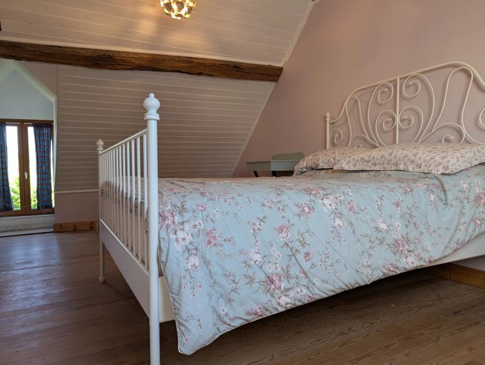 Image No.13-4 Bed Village House for sale