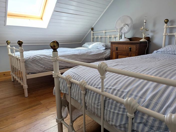 Image No.15-4 Bed Village House for sale