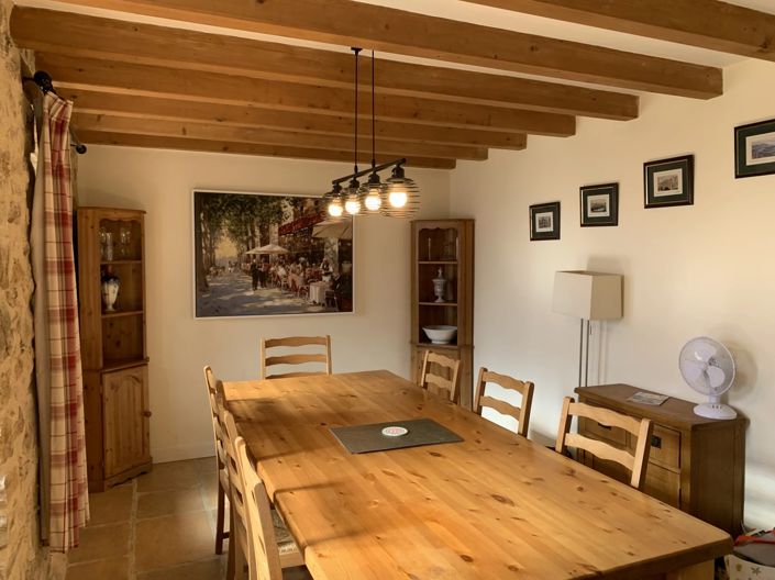 Image No.9-7 Bed House for sale