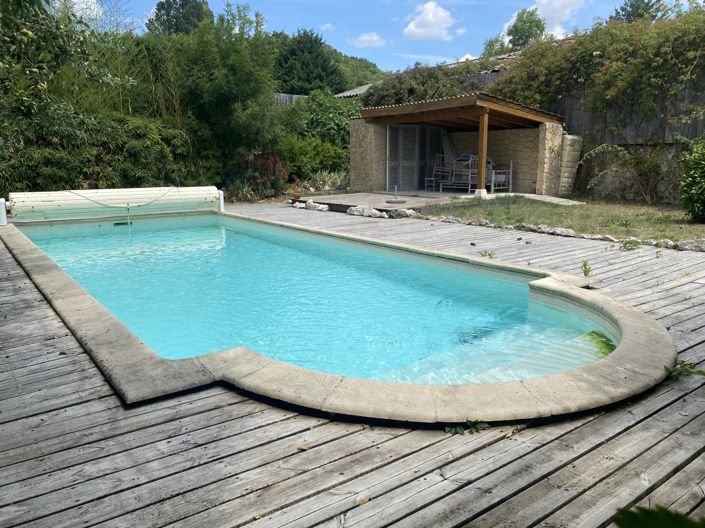 Image No.2-4 Bed House for sale