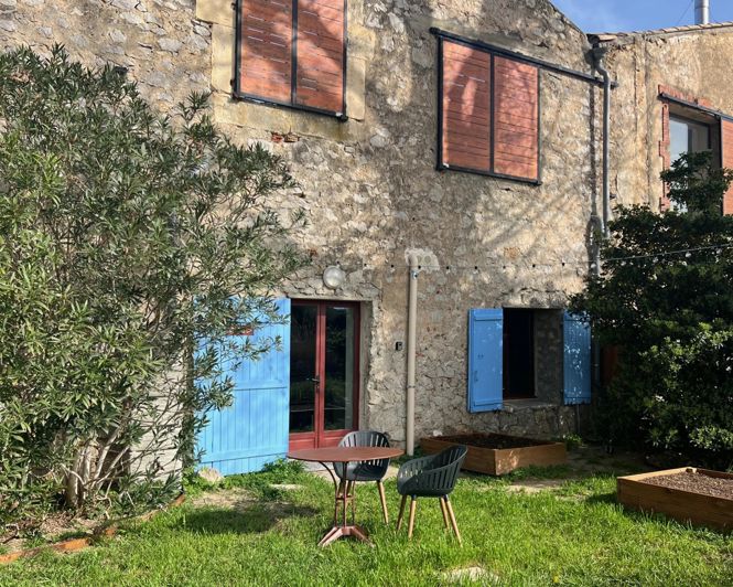 Image No.2-7 Bed House for sale