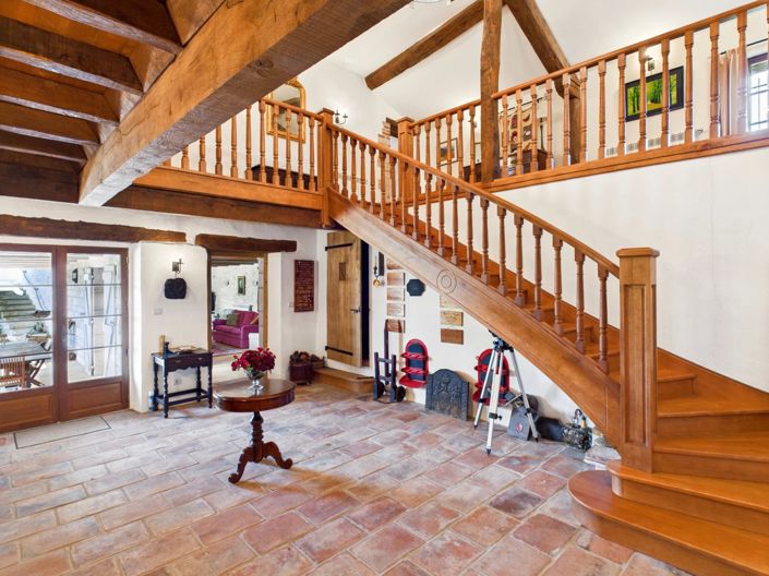 Image No.6-6 Bed House for sale