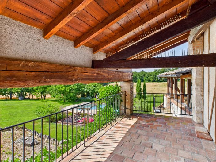 Image No.9-6 Bed House for sale