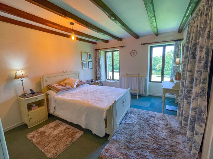 Image No.12-3 Bed House for sale