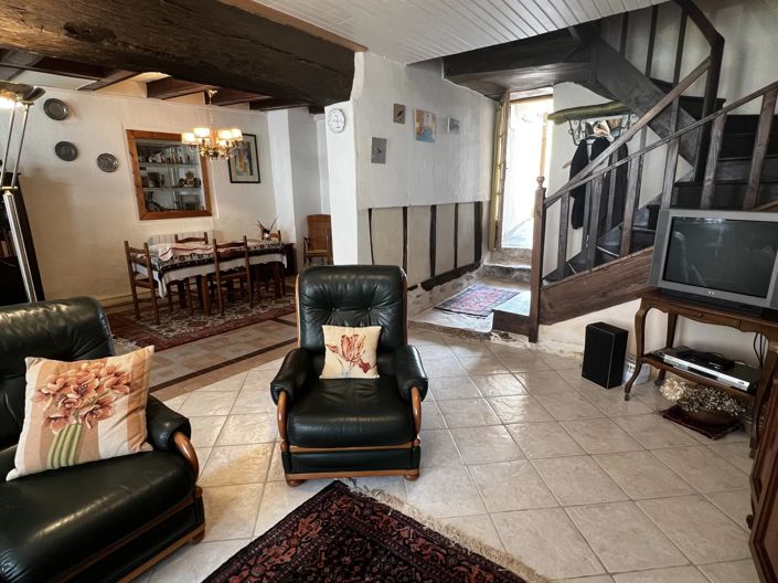 Image No.4-2 Bed House for sale