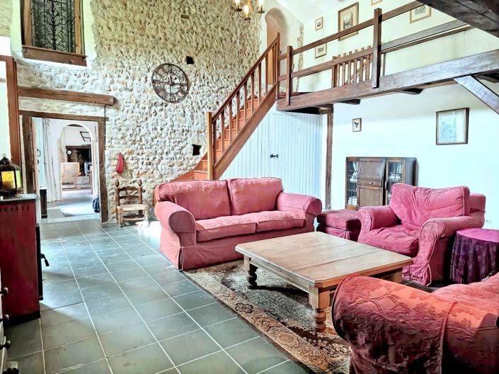 Image No.8-4 Bed Village House for sale