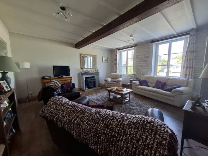 Image No.5-3 Bed Village House for sale