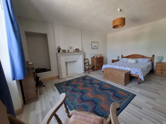 Image No.9-3 Bed Village House for sale