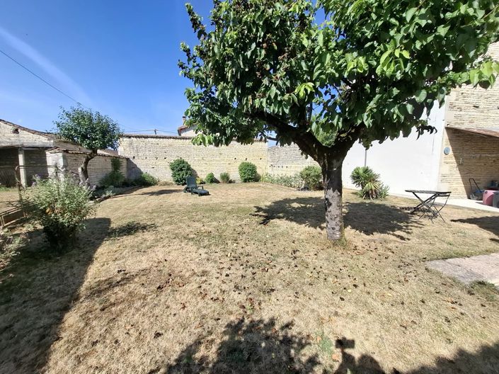 Image No.11-3 Bed Village House for sale