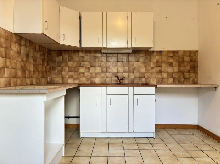 Image No.5-Maison de village de 2 chambres à vendre à Lignac