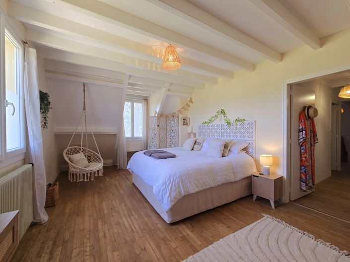 Image No.14-3 Bed House for sale