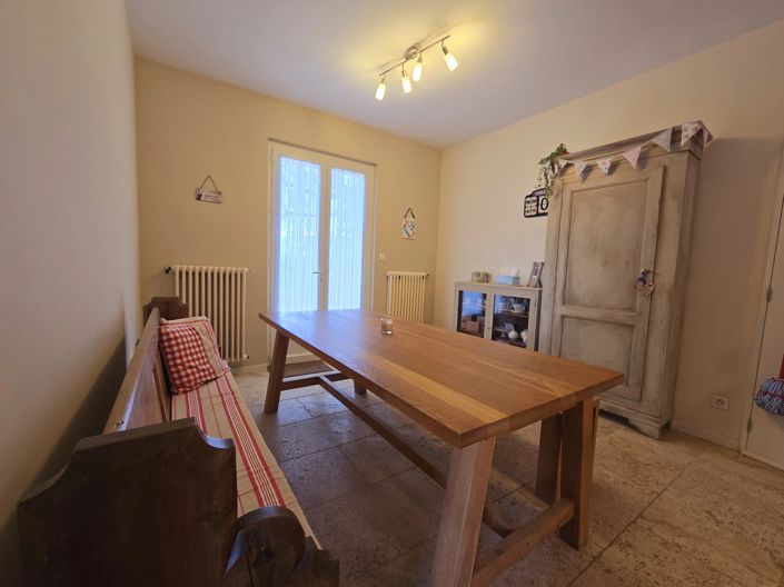Image No.5-3 Bed House for sale