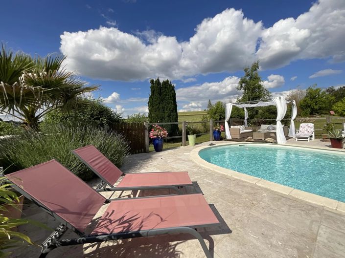 Image No.12-Grange de 6 chambres à vendre à Dordogne