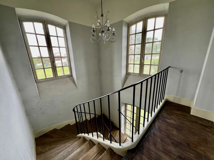 Image No.3-4 Bed House for sale