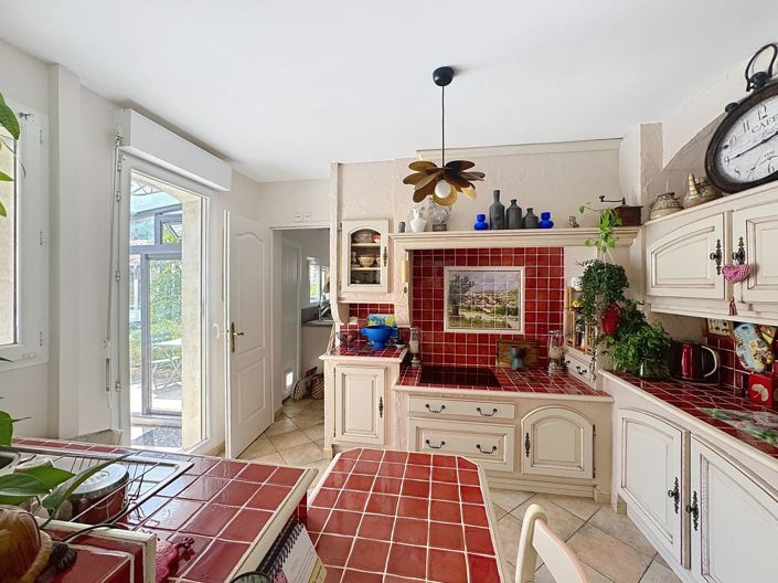 Image No.11-4 Bed House for sale