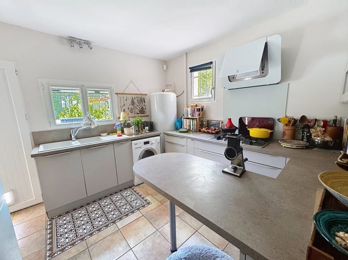 Image No.13-4 Bed House for sale