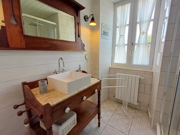 Image No.13-8 Bed House for sale