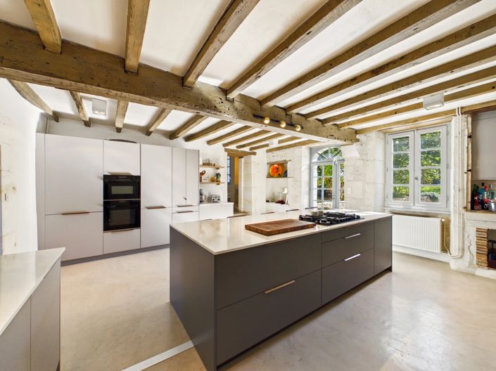 Image No.4-7 Bed House for sale