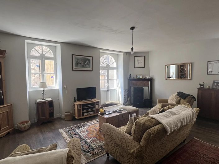 Image No.7-Maison de village de 4 chambres à vendre à Les Salles-Lavauguyon