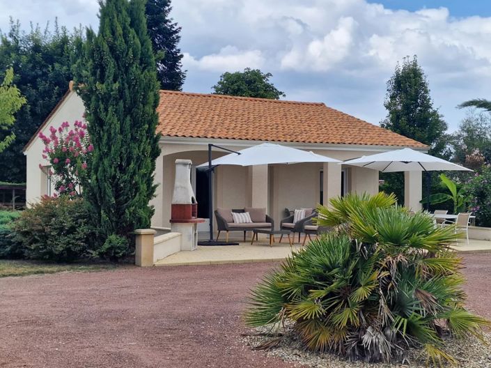 Image No.1-2 Bed Village House for sale