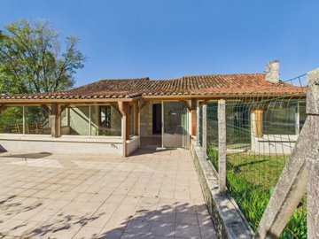 Maison de 3 chambres à vendre à Bertric-Burée