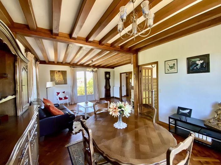 Image No.3-4 Bed House for sale