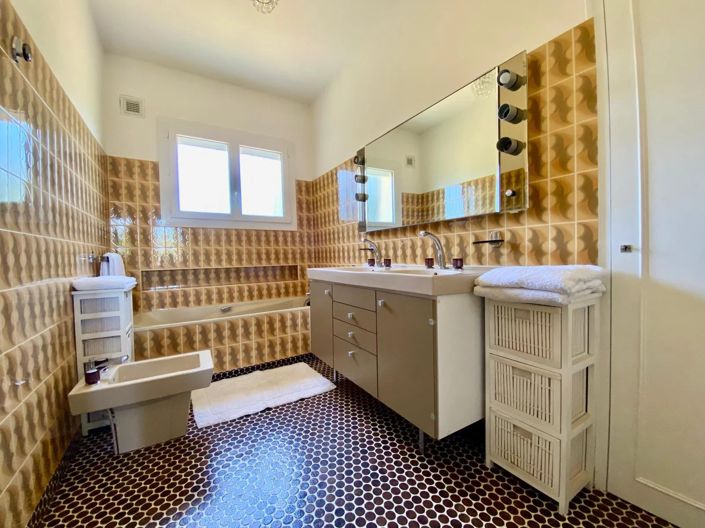 Image No.7-4 Bed House for sale