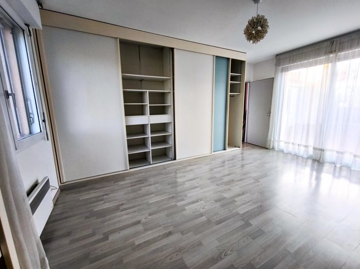 Image No.14-4 Bed House for sale