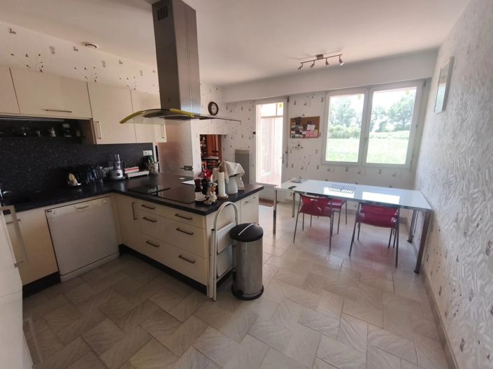 Image No.4-4 Bed House for sale