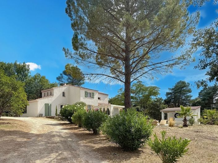 Image No.1-4 Bed House for sale