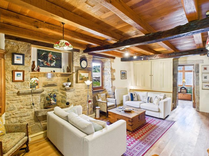 Image No.3-5 Bed Village House for sale