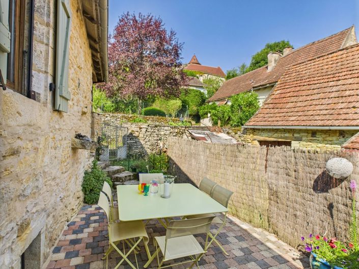 Image No.5-5 Bed Village House for sale
