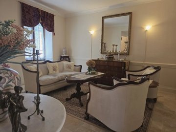 83c3bcbf4b0bf9dd2260504937fbf56b05c417d096400