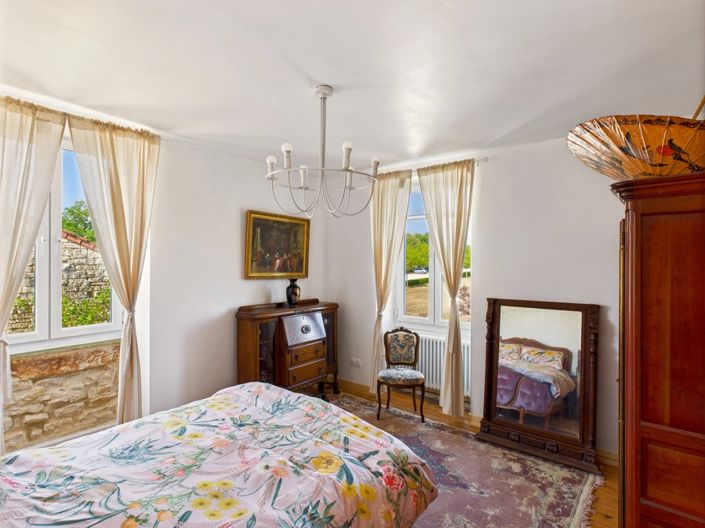 Image No.14-3 Bed Village House for sale