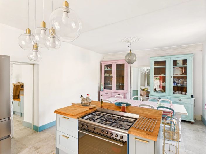 Image No.8-3 Bed Village House for sale