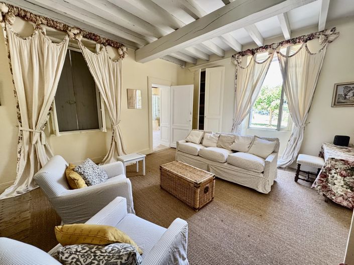 Image No.5-7 Bed House for sale
