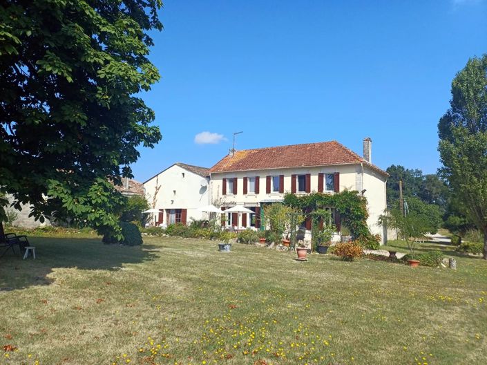 Image No.1-5 Bed House for sale