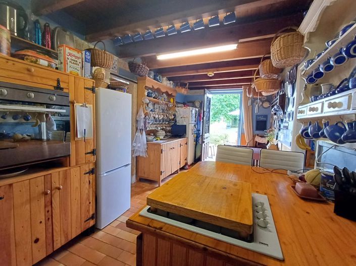 Image No.5-5 Bed House for sale