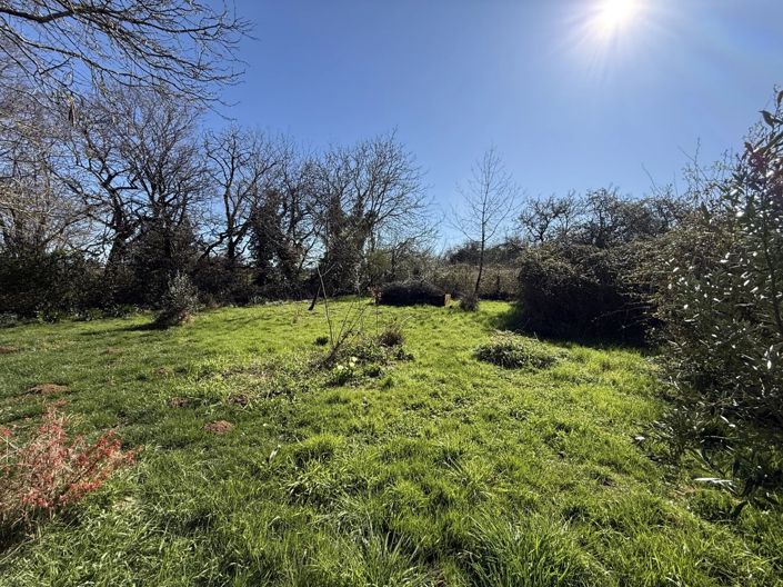 Image No.2-Maison de 2 chambres à vendre à Savigné